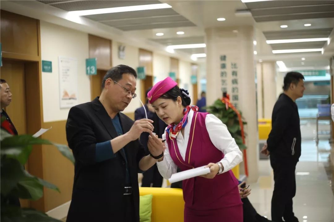 南平24小时套医保卡(北京医保卡使用指南)